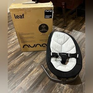 Nuna Leaf Swing